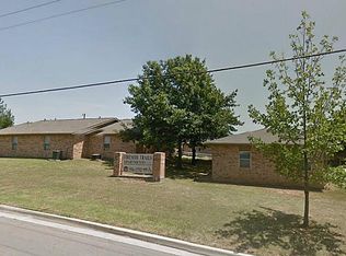 213 W 4th St, Keene, TX 76059