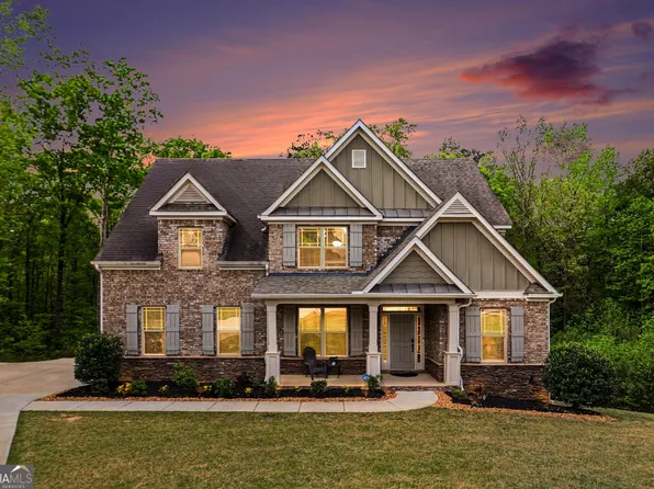 5513 Oconee Dr, Douglasville, GA 30135