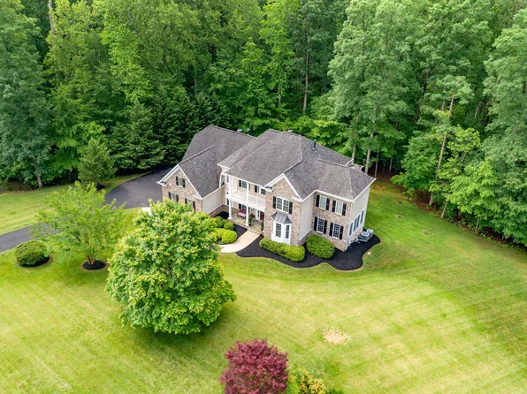 12604 Hidden Hills Ln, Fredericksburg, VA 22407