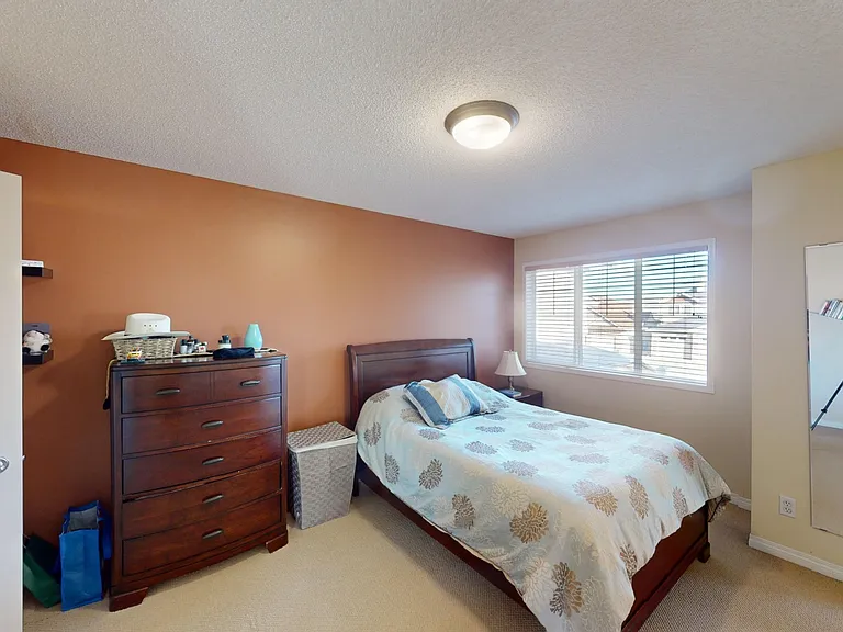 23 Chapala Close SE — Photo 28