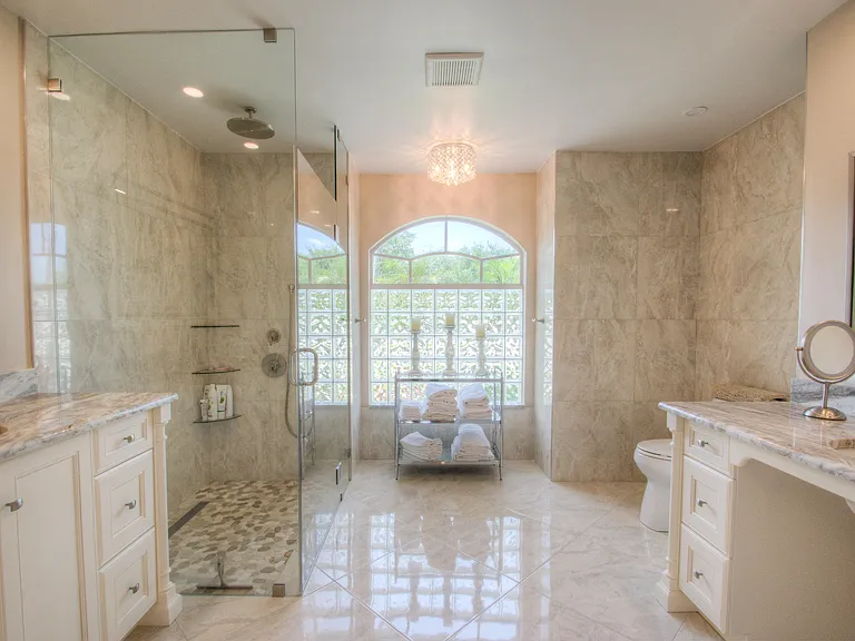 2962 Bolton Ct — Photo 8
