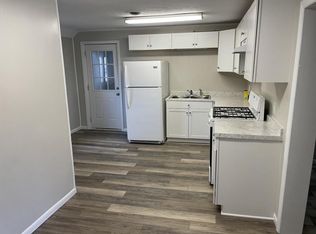 915 Nagold St NW, Grand Rapids, MI 49504