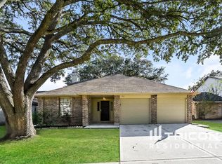 5511 Fairview Forest Dr, Houston, TX 77088