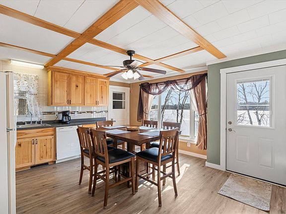 5th image of 24975 Peavy Lake Dr