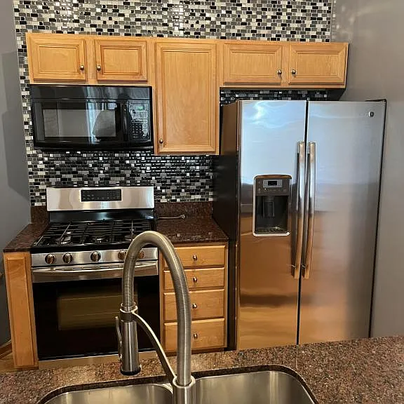 6647 S Maryland Ave #2W — Photo 7