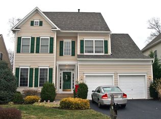 20458 Swecker Farm Pl, Sterling, VA 20165