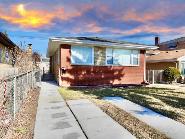 5124 W 79th St, Burbank, IL 60459