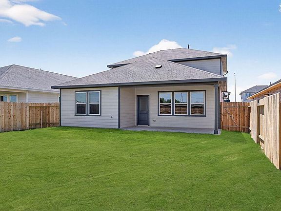 2nd image of 26710 Plain Glee St