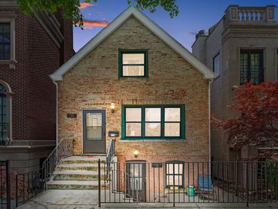 1833 N Wolcott Ave, Chicago, IL, 60622
