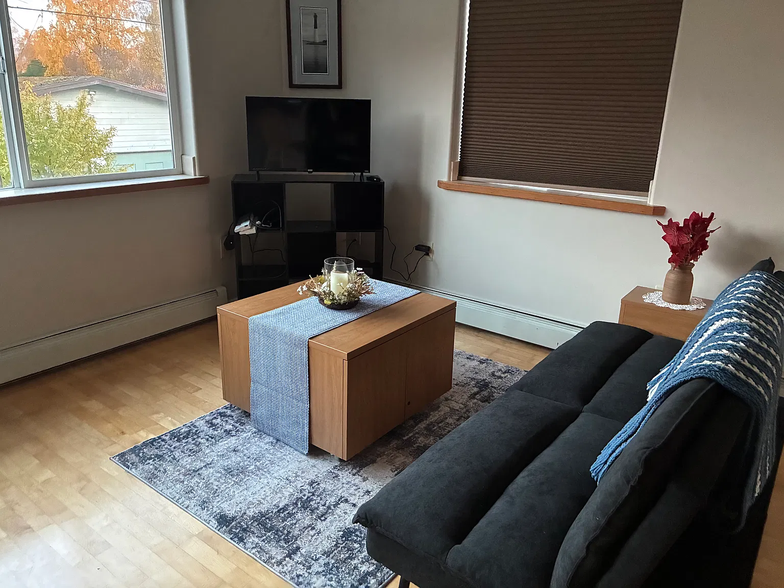 2 bed, 1.5 bath, 1000 sqft, $3,000 — Photo 1