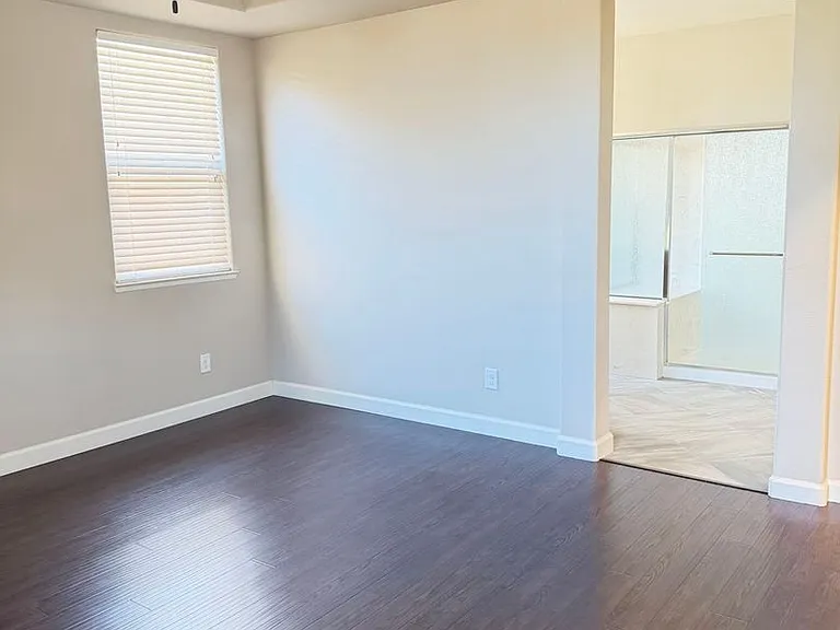 706 Topocoba St — Photo 6