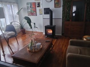 16 Walnut St, Cohoes, NY 12047