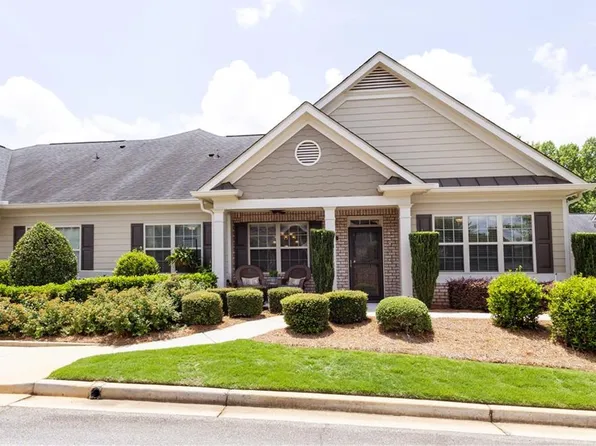 272 Orchards Cir, Woodstock, GA 30188