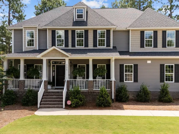 111 Clay Circle, West End, NC 27376