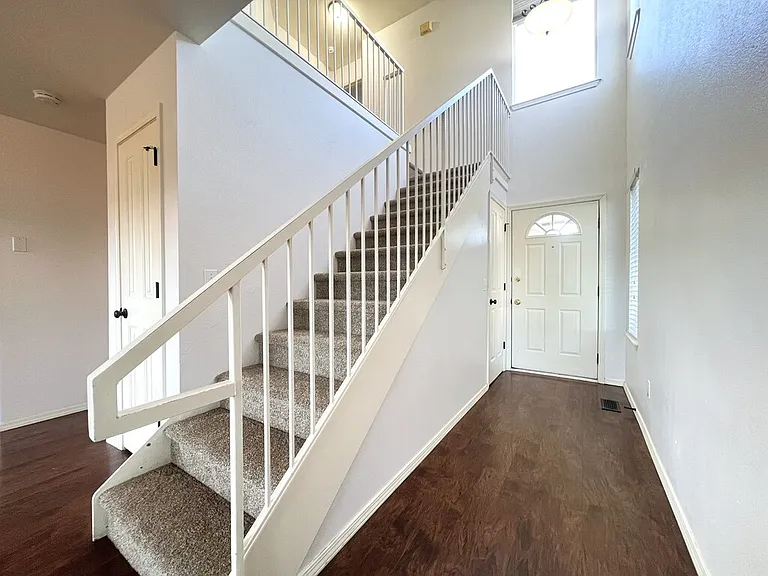 5851 N Cobbler Ln — Photo 5