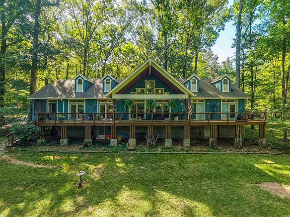 4th image of 134 Riverpark Dr