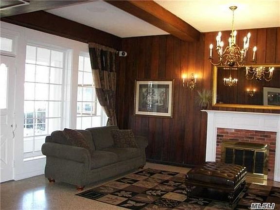 5th image of 70 N Grove St APT 3T