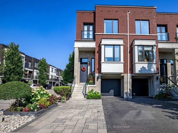 469 Nautical Blvd, Oakville, ON L6L 0E8