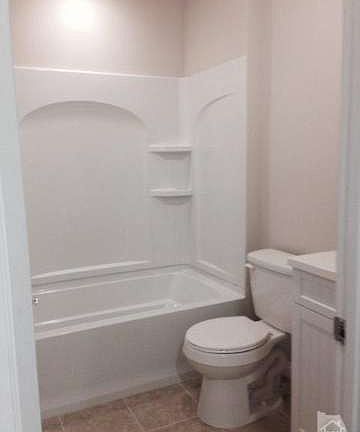 2nd image of 3431 Highwood Ct APT 137