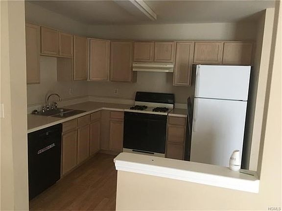 3rd image of 350 Angelo Dr