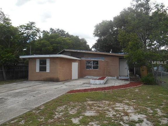 3rd image of 605 Lake Deer Dr W