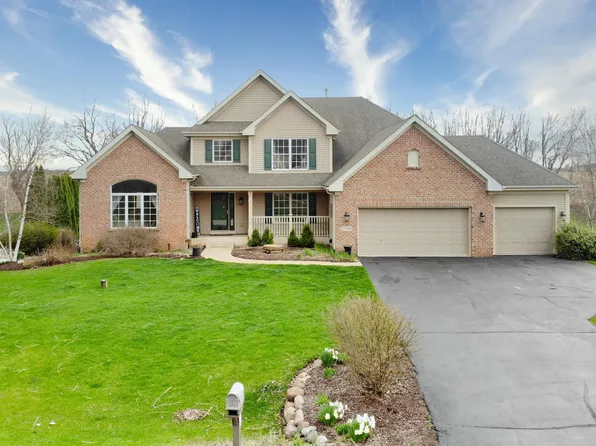 12748 Vestas Pl, Belvidere, IL 61008