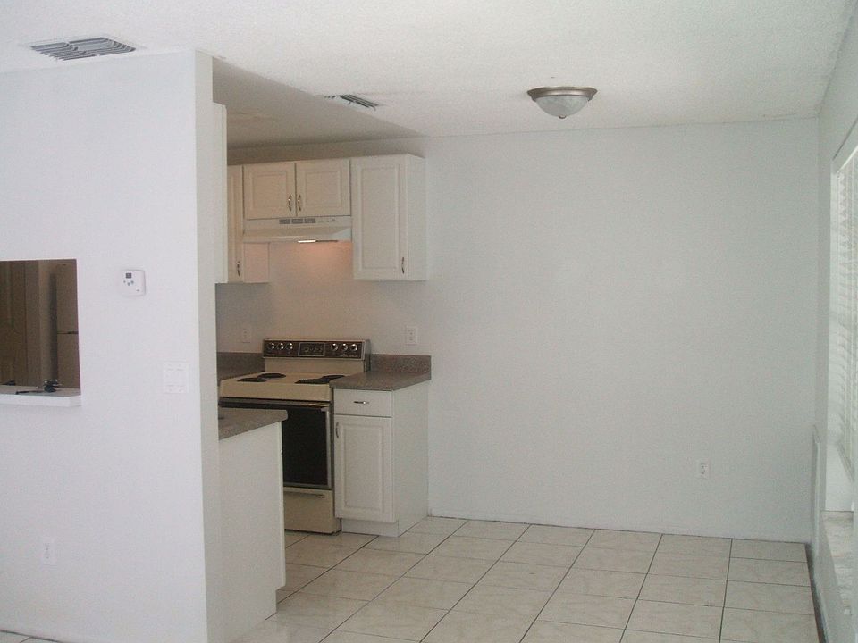 1st image of 14313 Village View Dr