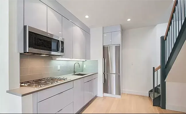 Rented by REAL New York | media 1