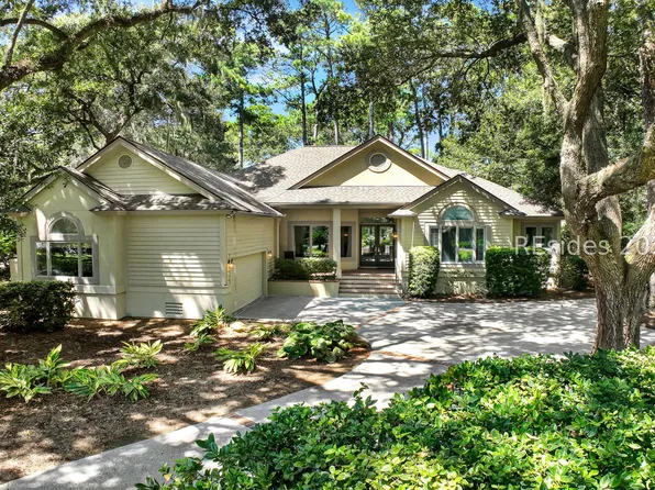 51 Wagon Rd, Hilton Head Island, SC 29928