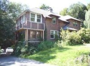 38 Walnut Hill Rd, Brookline, MA 02467