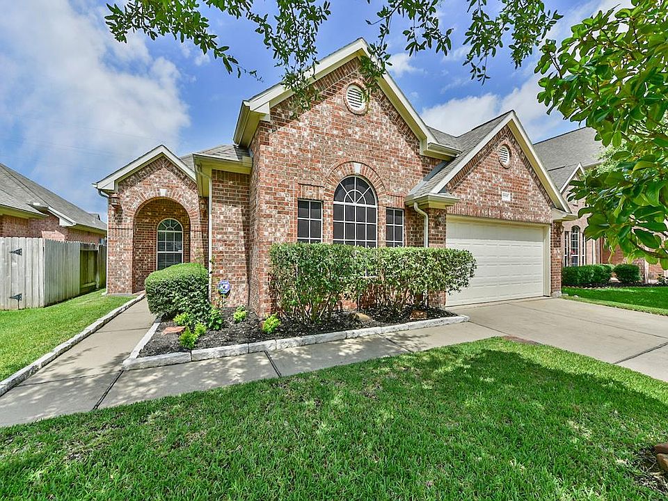 1st image of 10235 Mossy Brook Ln
