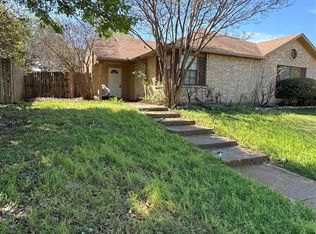 447 Pogue St, Cedar Hill, TX