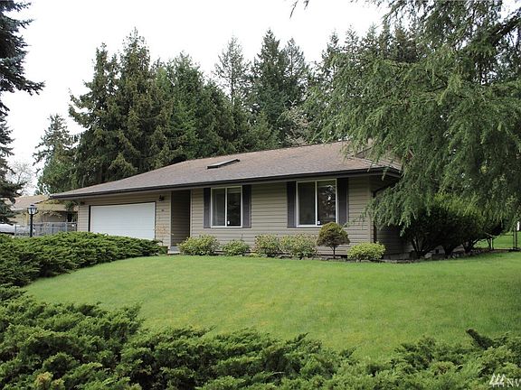 2nd image of 1328 158th Street Ct E