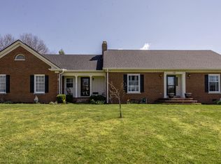 1100 Choctaw Trl, Georgetown, KY 40324