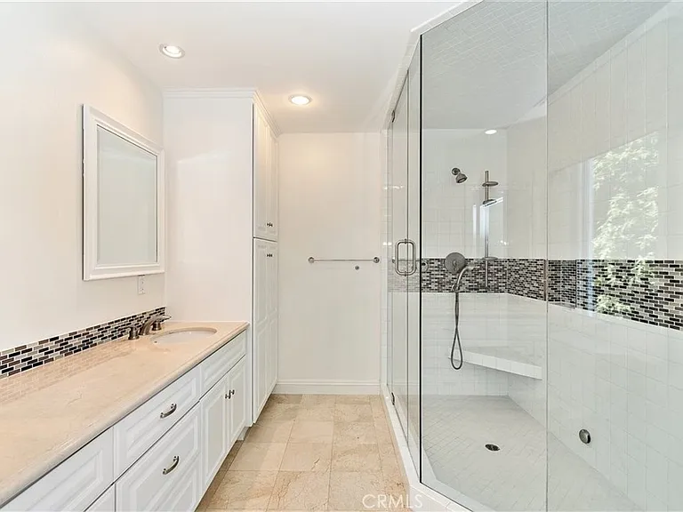 19 Santa Rosa — Photo 48