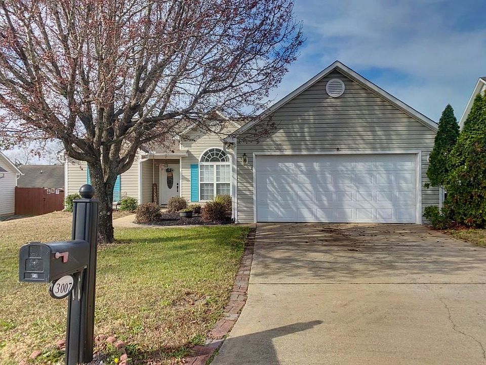 1st image of 3007 Gatewood Dr