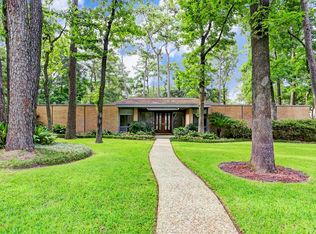 10606 Twelve Oaks Dr, Houston, TX 77024