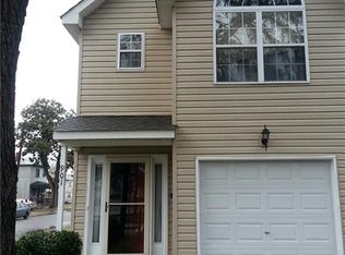 901 D St, Chesapeake, VA 23324