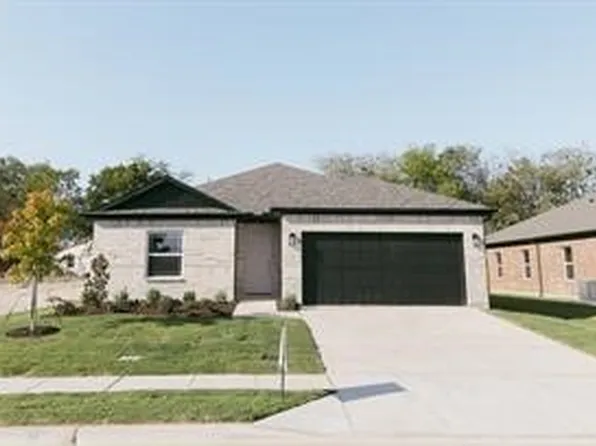 1208 Anderson Xing, Trenton, TX 75490