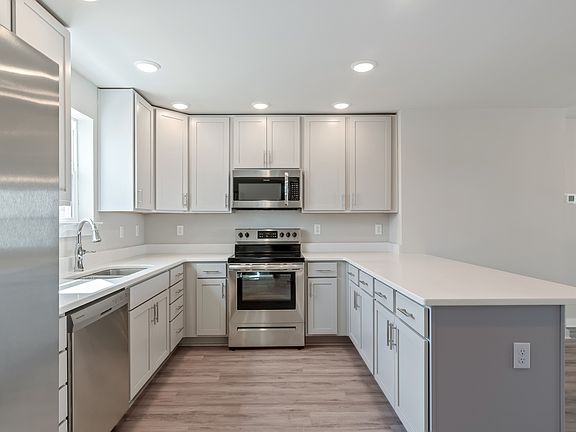 The Incline-Kitchen