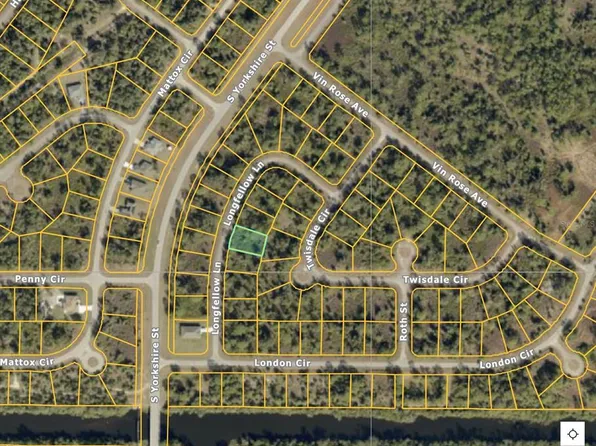 Longfellow Ln #6, North Pt, FL 34288