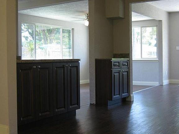 3rd image of 5145 31st Ave N