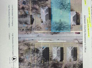 406 S James St, Carbondale, IL 62901