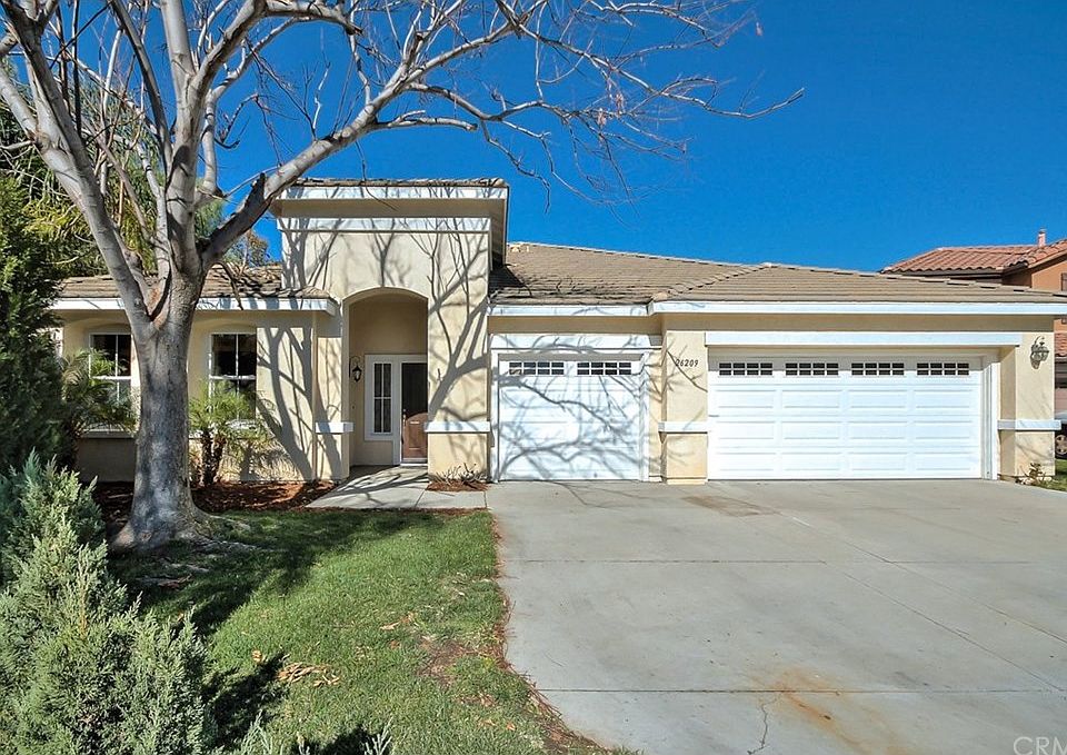 1st image of 26209 Woodland Cir