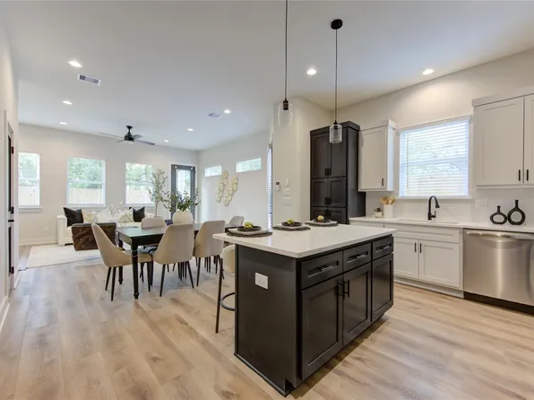4706A Rawley, Houston, TX 77020