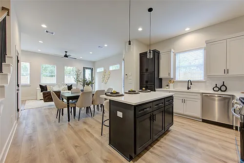 4706A Rawley Photo 1
