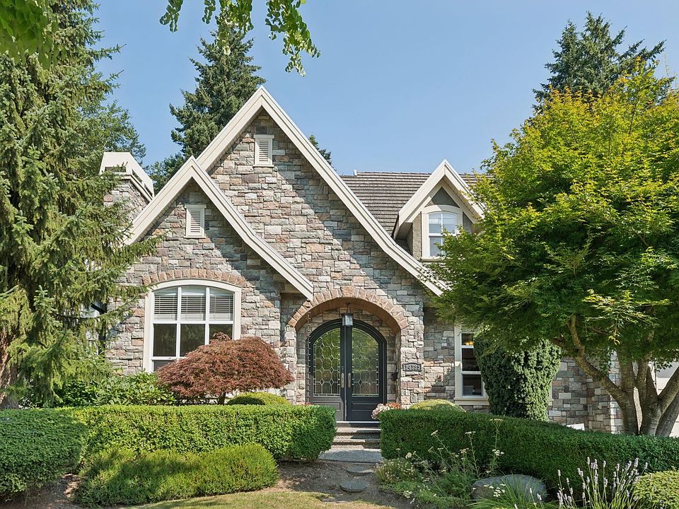1st image of 14185 33rd Ave