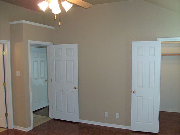 5th image of 4904A Heather Ln