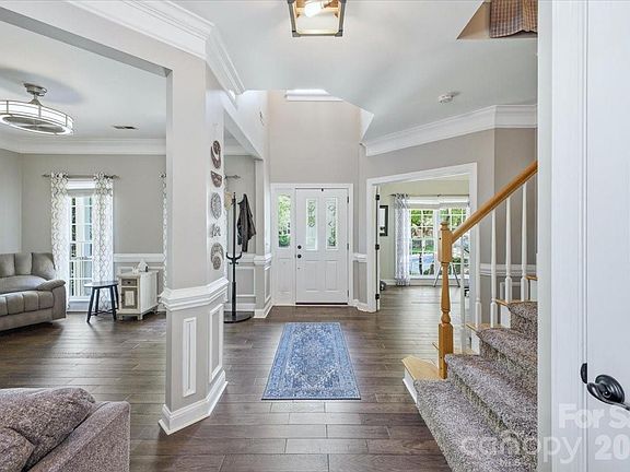 3rd image of 8414 Headford Rd