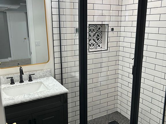 5th image of 4510 S Wiltshire Way